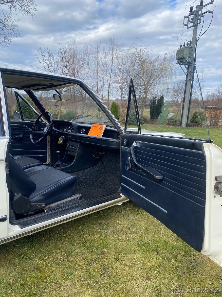 BMW 2002 Trouring tii - detail 2