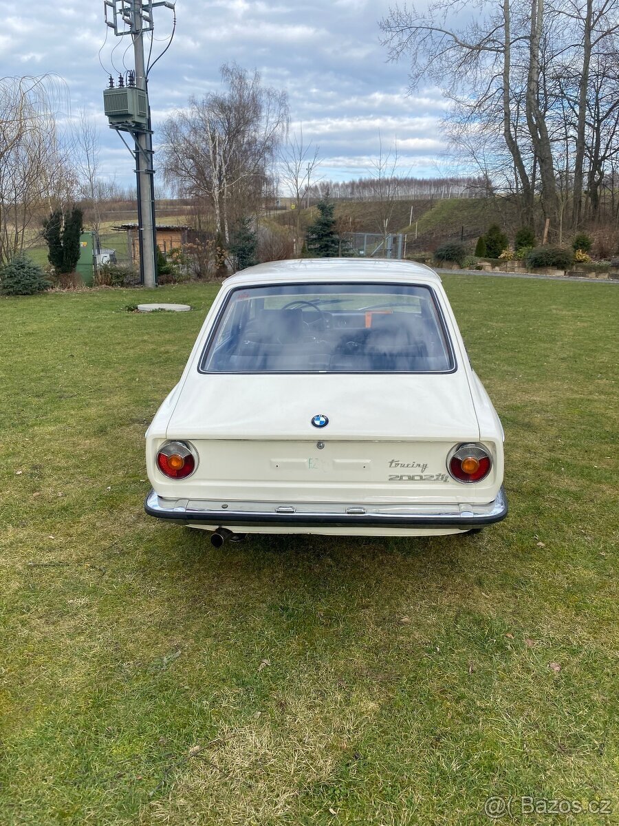 BMW 2002 Trouring tii - detail 5