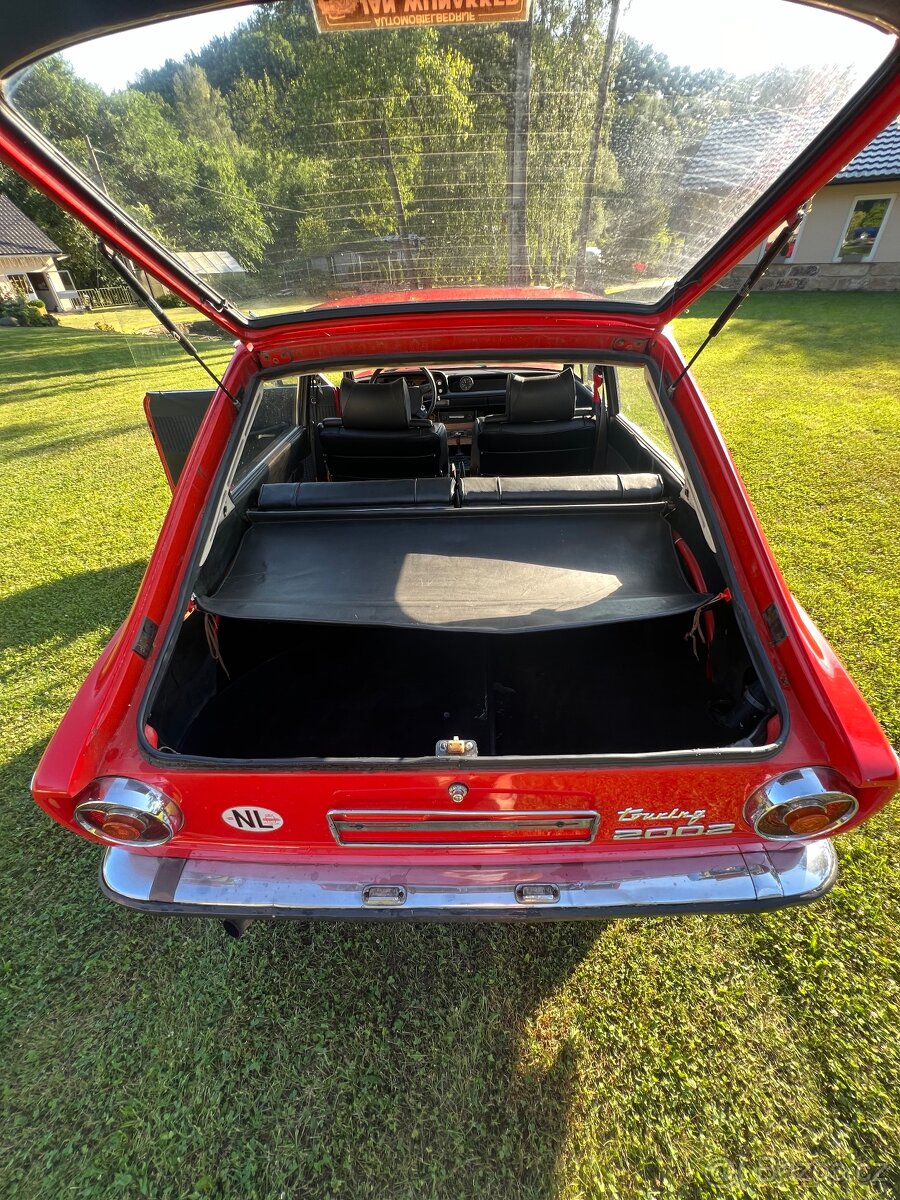 BMW 2002 Touring - detail 8