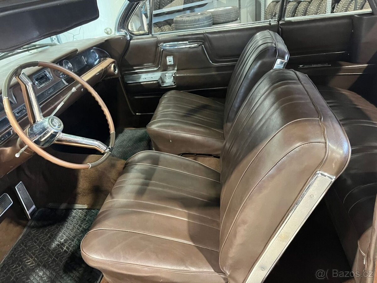 Cadillac Deville 62 convertible - detail 3