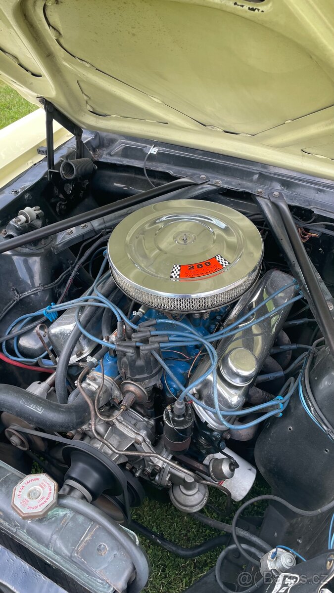 Ford Mustang GT convertible MANUÁL - detail 6