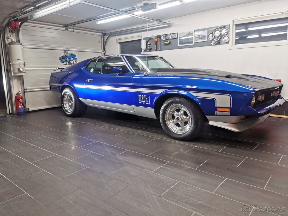 Ford Mustang Mach 1 8.2L 450HP - detail 3