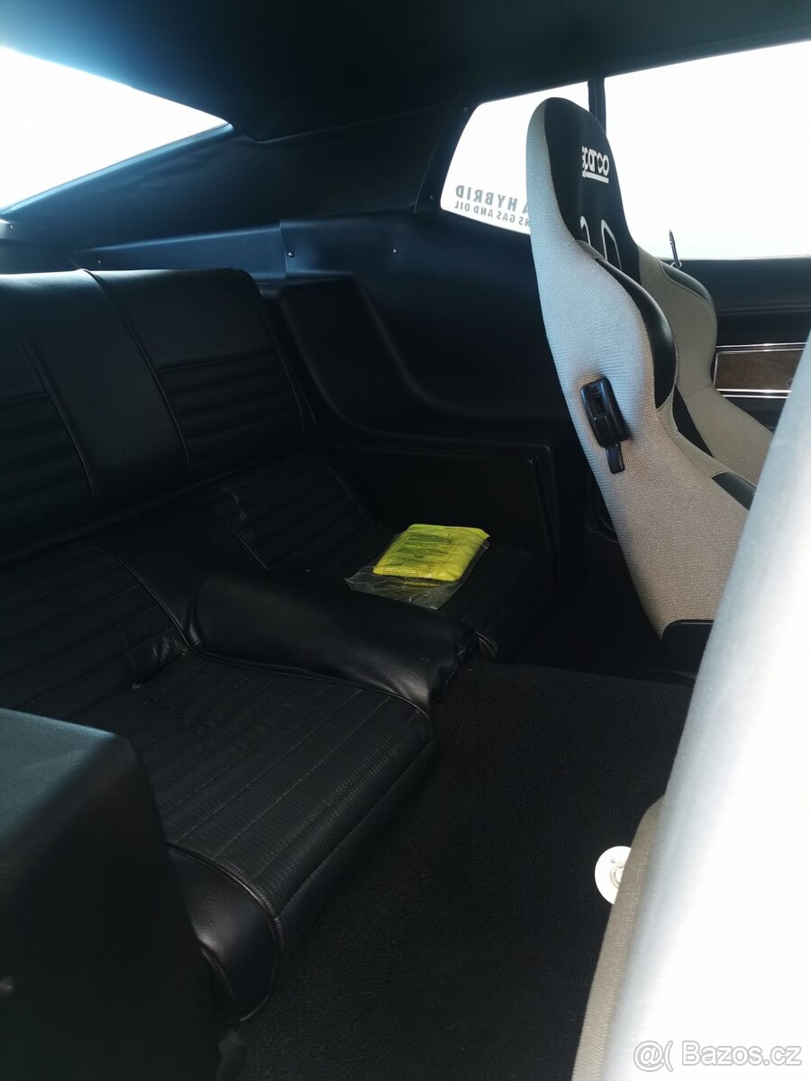 Ford Mustang Mach 1 8.2L 450HP - detail 5