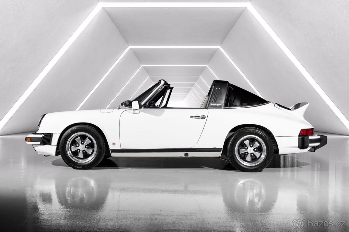 Porsche 911 2.7 Targa S - detail 3