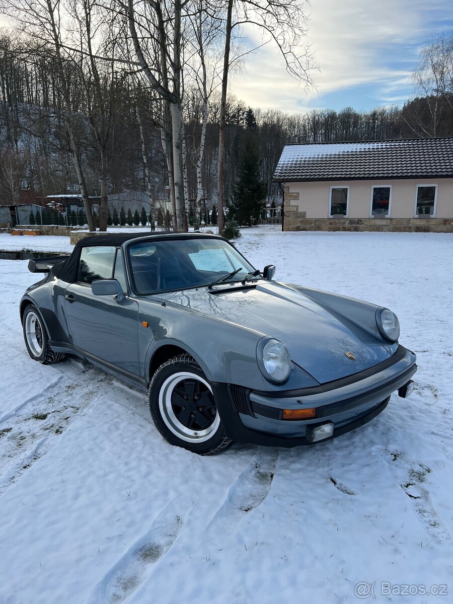 Porsche 911 Turbo - detail 1