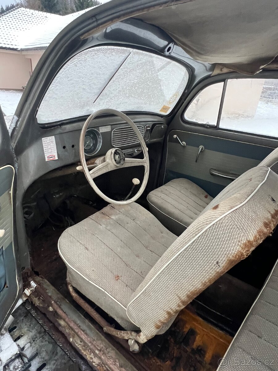 VW Brouk 1953 Oval - detail 4